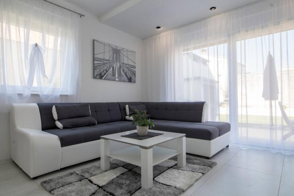 Holiday House Gavran Vodice Kültér fotó
