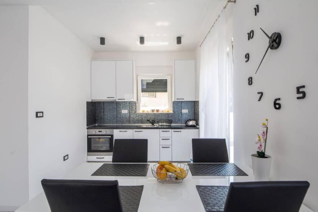 Holiday House Gavran Vodice Kültér fotó